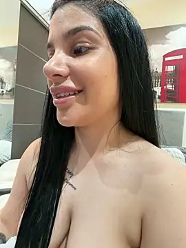 Snapshot of Samira30 chatting on May 9, 2026, 7:50 pm Samira30 online show from May 9, 2026, 7:50 pm