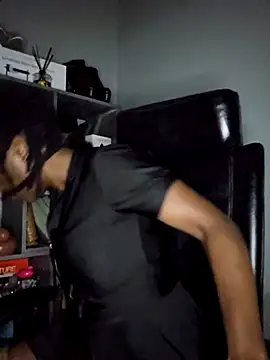 Snapshot of Shaniko89 chatting on February 12, 2026, 11:59 pm Shaniko89 online show from February 12, 2026, 11:59 pm