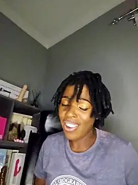 Snapshot of Shaniko89 chatting on March 8, 2026, 4:32 pm Shaniko89 online show from March 8, 2026, 4:32 pm