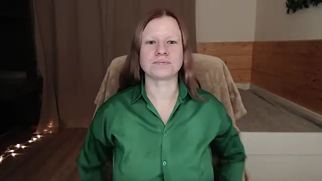 Snapshot of Exponent_5 chatting on March 1, 2025, 8:21 pm Exponent 5 online show from March 1, 2025, 8:21 pm