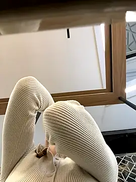 ValenciaShock online show from October 6, 2025, 6:47 am