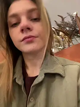 ValenciaShock online show from February 4, 2026, 6:52 am