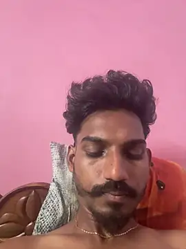 Snapshot of yo19boy chatting on April 13, 2026, 7:34 am yo19boy online show from April 13, 2026, 7:34 am
