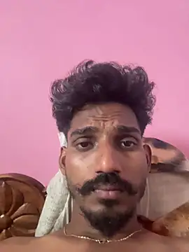 Snapshot of yo19boy chatting on April 12, 2026, 7:44 am yo19boy online show from April 12, 2026, 7:44 am