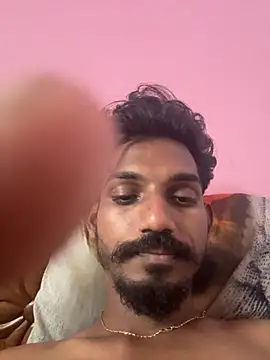 Snapshot of yo19boy chatting on April 8, 2026, 7:32 am yo19boy online show from April 8, 2026, 7:32 am