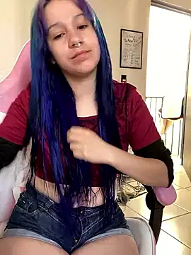 Snapshot of Lucygothic chatting on December 5, 2024, 9:22 pm Lucygothic online show from December 5, 2024, 9:22 pm