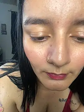 Lucia-Candy online show from February 9, 2025, 3:22 am