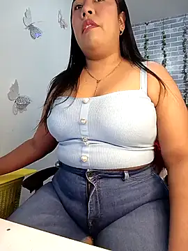 Snapshot of patty_bersh chatting on February 6, 2025, 1:38 am patty bersh online show from February 6, 2025, 1:38 am