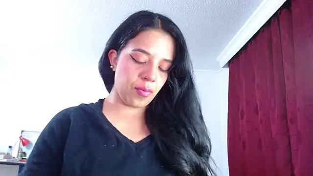 Snapshot of VALERY_MEER chatting on September 13, 2025, 1:27 am VALERY MEER online show from September 13, 2025, 1:27 am