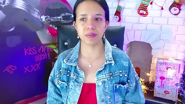 Snapshot of VALERY_MEER chatting on December 21, 2024, 12:49 pm VALERY MEER online show from December 21, 2024, 12:49 pm