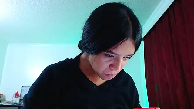 Snapshot of VALERY_MEER chatting on November 11, 2025, 1:11 am VALERY MEER online show from November 11, 2025, 1:11 am