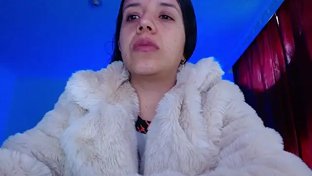Snapshot of VALERY_MEER chatting on May 21, 2026, 12:13 pm VALERY MEER online show from May 21, 2026, 12:13 pm