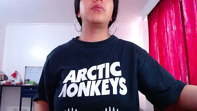 VALERY MEER online show from March 4, 2026, 12:24 pm