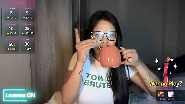 Snapshot of iamYourBestGirl chatting on March 10, 2026, 2:37 am iamYourBestGirl online show from March 10, 2026, 2:37 am