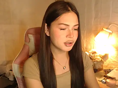 Snapshot of Ashely_Lewis chatting on December 18, 2025, 10:52 am Ashely Lewis online show from December 18, 2025, 10:52 am