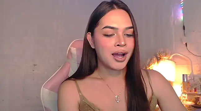 Ashely Lewis online show from February 5, 2025, 1:44 pm