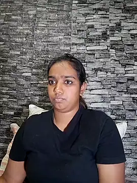 Xindias fantasyX online show from October 27, 2025, 4:19 pm