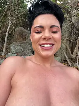 LukeLouHarvey online show from February 10, 2025, 1:24 am