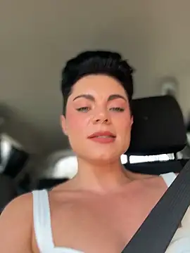 LukeLouHarvey online show from October 7, 2025, 4:35 am