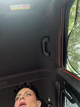 LukeLouHarvey online show from April 4, 2026, 5:25 am