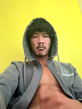 juniiorre online show from September 23, 2025, 8:54 am