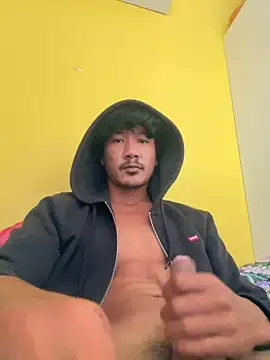 juniiorre online show from October 8, 2025, 10:39 am