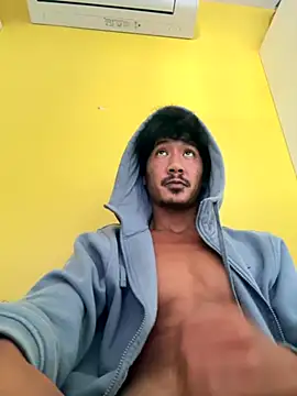 juniiorre online show from September 21, 2025, 8:52 am