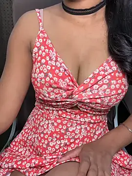 Snapshot of SCHOOL_Girl_0 chatting on June 3, 2026, 2:01 am SCHOOL Girl 0 online show from June 3, 2026, 2:01 am