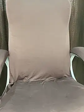 SCHOOL Girl 0 online show from April 24, 2026, 2:13 am