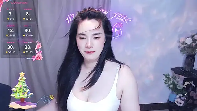 SHY- -girl online show from April 10, 2026, 1:51 pm