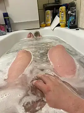 David19932908 online show from March 12, 2025, 6:00 pm