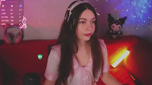 Snapshot of How2Meow chatting on October 6, 2025, 5:24 pm How2Meow online show from October 6, 2025, 5:24 pm