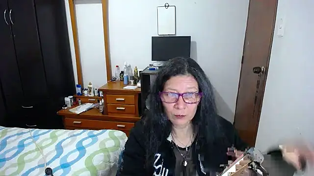 Snapshot of latin49 chatting on September 24, 2025, 4:08 am latin49 online show from September 24, 2025, 4:08 am