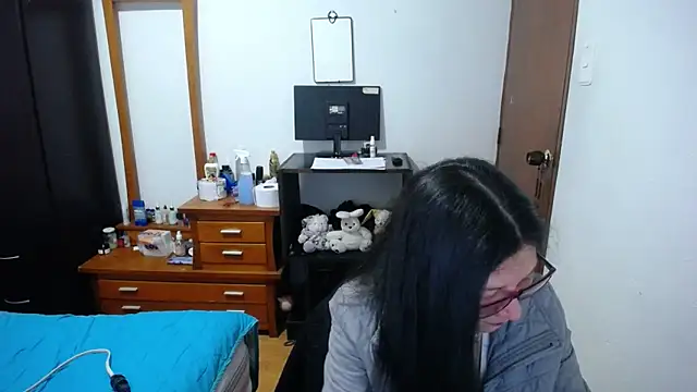 Snapshot of latin49 chatting on October 11, 2025, 4:57 am latin49 online show from October 11, 2025, 4:57 am