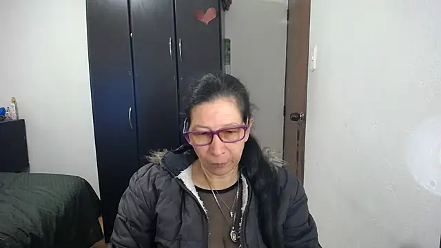 Snapshot of latin49 chatting on March 28, 2026, 5:08 am latin49 online show from March 28, 2026, 5:08 am