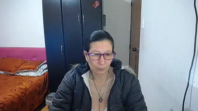 Snapshot of latin49 chatting on June 30, 2026, 5:51 am latin49 online show from June 30, 2026, 5:51 am