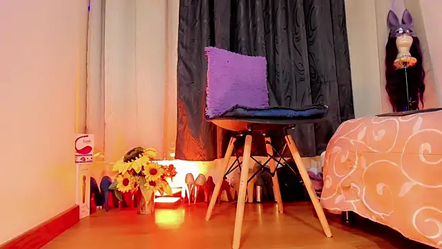 Snapshot of lesly_xx chatting on September 9, 2025, 11:14 pm lesly xx online show from September 9, 2025, 11:14 pm