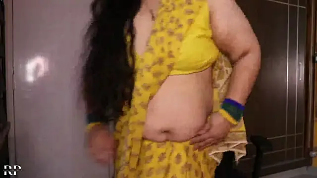 Snapshot of AgniPriya chatting on December 18, 2024, 7:58 am AgniPriya online show from December 18, 2024, 7:58 am