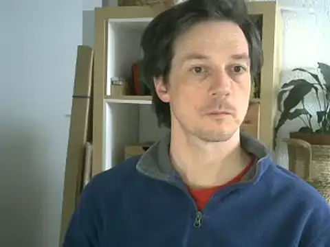 snowypaul11 online show from December 9, 2024, 1:13 pm