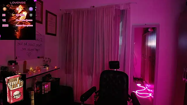 Misslana wn1 online show from October 17, 2025, 4:38 am