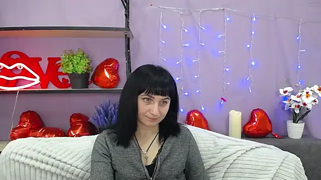 NinaFlawlees online show from March 8, 2025, 1:39 am