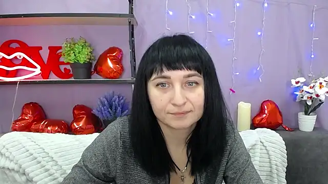 NinaFlawlees online show from March 8, 2025, 4:45 am