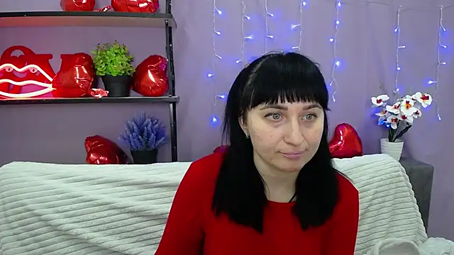 NinaFlawlees online show from March 9, 2025, 6:32 pm