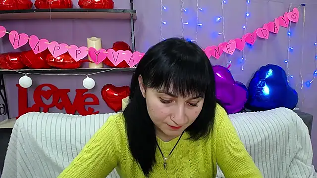 NinaFlawlees online show from February 7, 2025, 7:17 pm