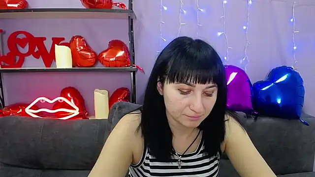 NinaFlawlees online show from March 1, 2025, 10:31 pm