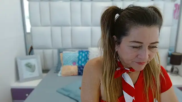 Danna Wester online show from September 18, 2025, 2:31 pm