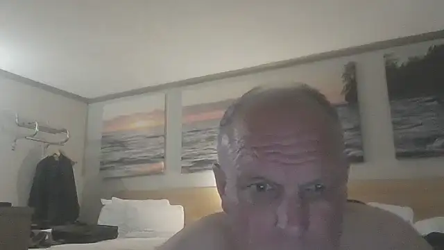 Snapshot of 505Lookin4W2fwb chatting on April 30, 2026, 3:30 pm 505Lookin4W2fwb online show from April 30, 2026, 3:30 pm