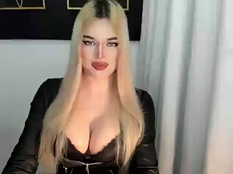 Snapshot of hotstellacumxxx chatting on December 1, 2025, 7:26 pm hotstellacumxxx online show from December 1, 2025, 7:26 pm