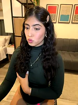 Gaby zahir  online show from October 17, 2025, 1:53 am