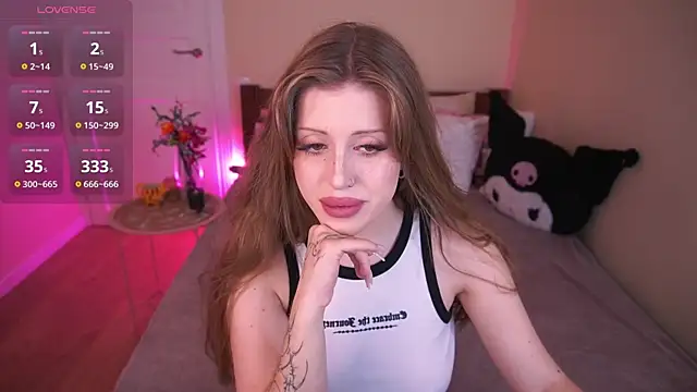 Snapshot of PenellopaRaw chatting on November 28, 2025, 7:58 pm PenellopaRaw online show from November 28, 2025, 7:58 pm